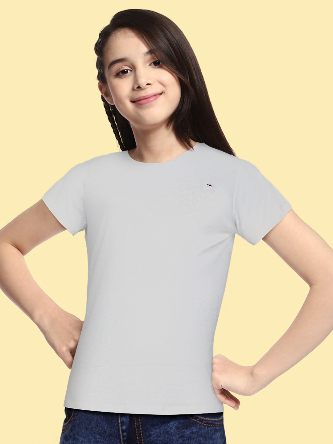 

Tommy Hilfiger Girls Off White Solid T-shirt