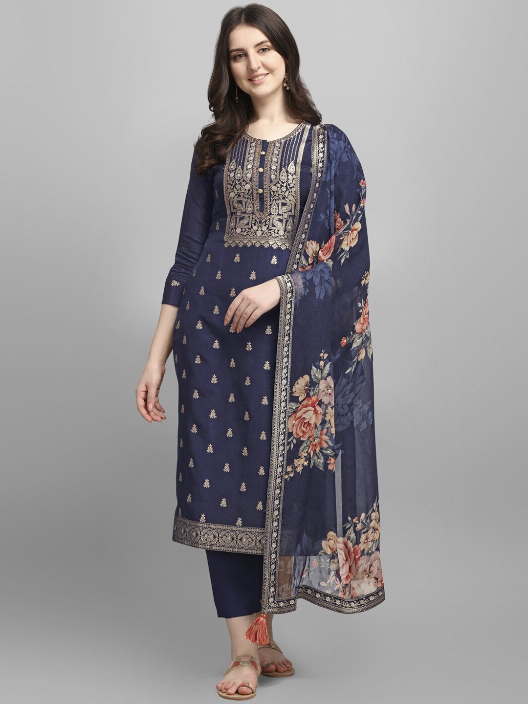 

Seerat Jacquard Top With Printed Organza Dupatta & Palazzos, Blue