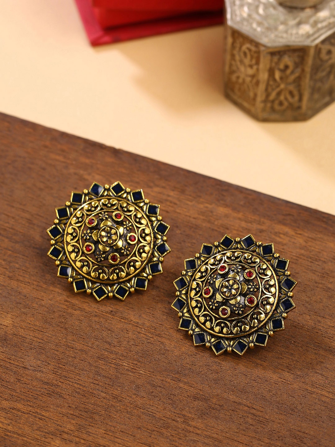 

Voylla Gold-Toned Oxidised Arabian Nights Antique Stud Earrings