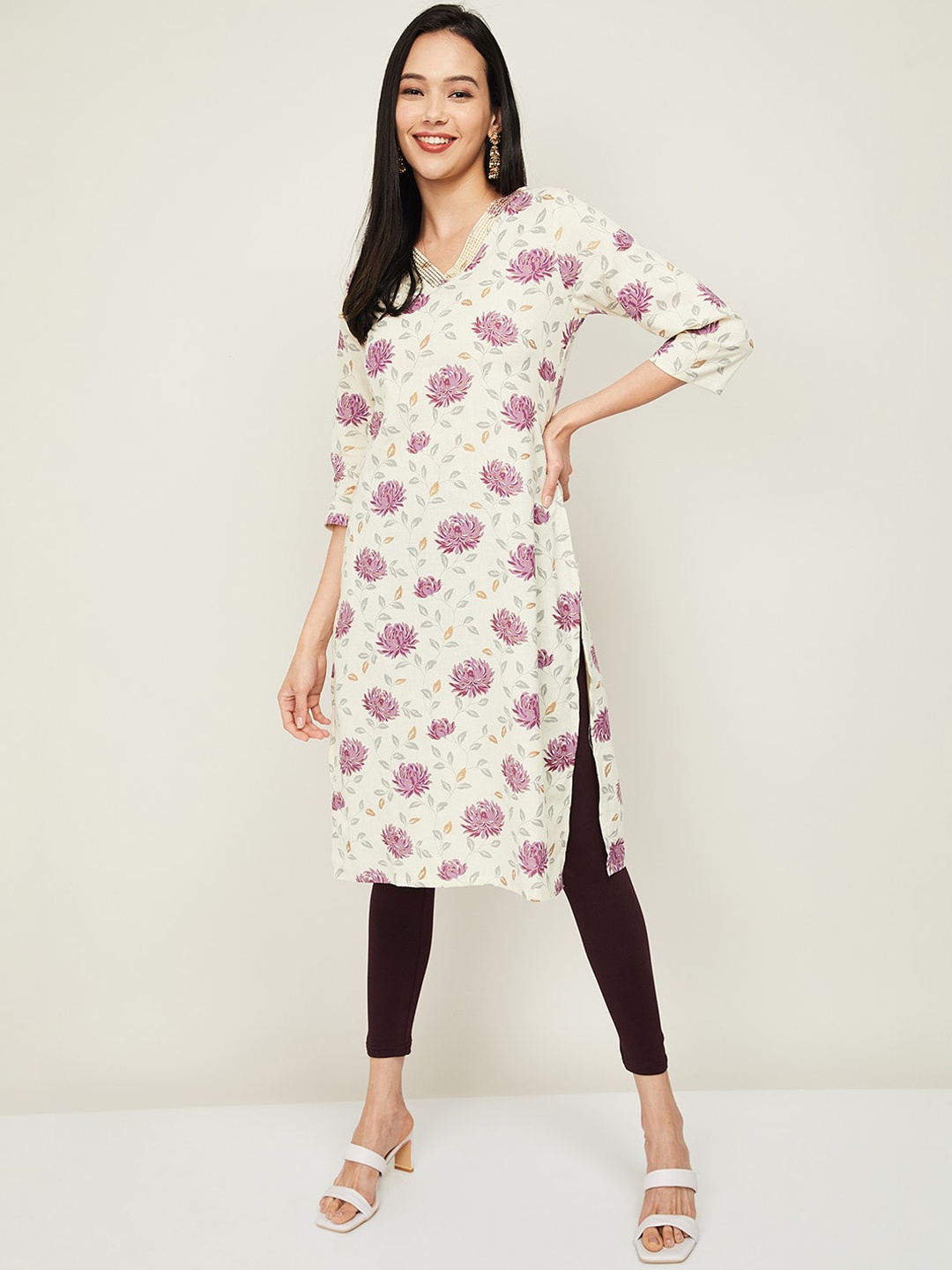 

Melange by Lifestyle Women Beige Floral Printed Kurta