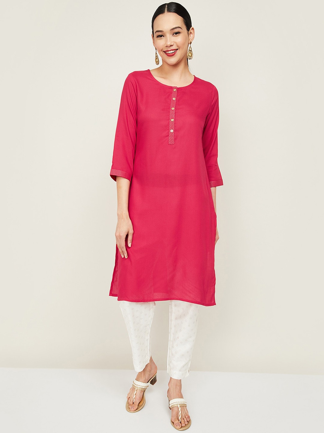 

Melange by Lifestyle Women Fuchsia Thread Work Kurta