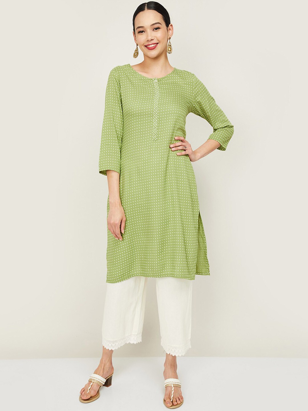 

Melange by Lifestyle Women Green Printed Thread Work Kurta