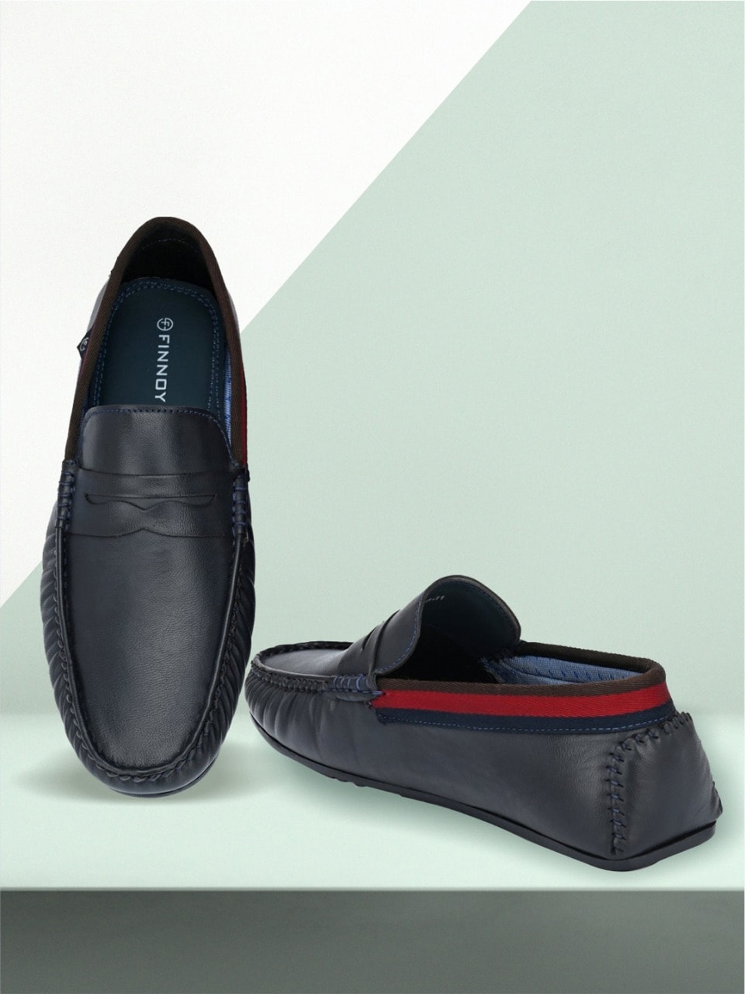 

FINNOY Men Blue Colourblocked PU Derbys