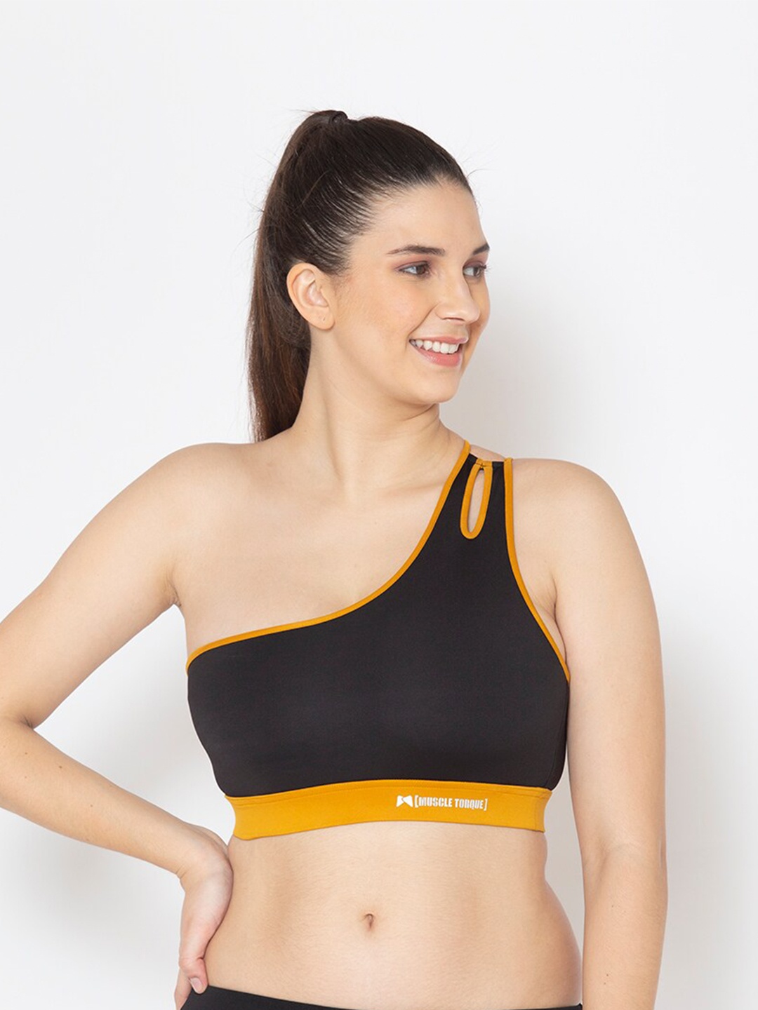 

MUSCLE TORQUE Women Black & Orange One Shoulder With Back Strap Sports Bra