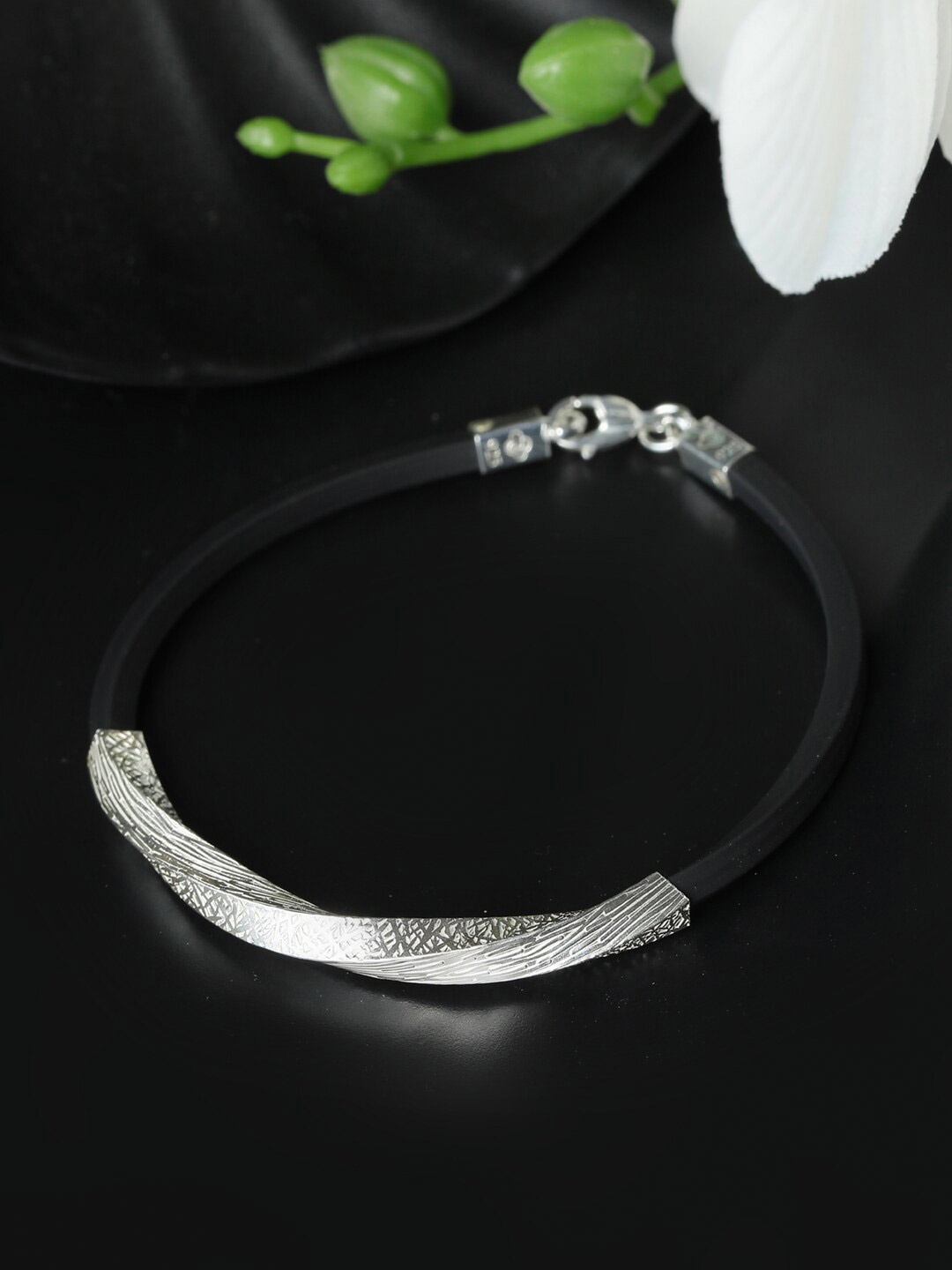 

SHEER by Priyaasi Women Silver-Toned & Black 92.5 Sterling Silver Wraparound Bracelet
