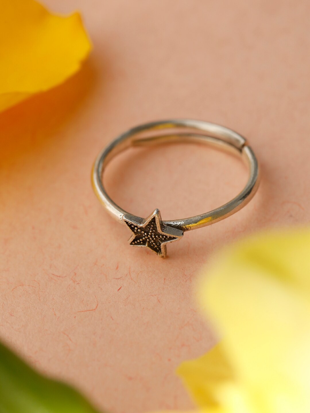 

SHEER by Priyaasi Silver-Plated 92.5 Sterling Silver Finger Ring