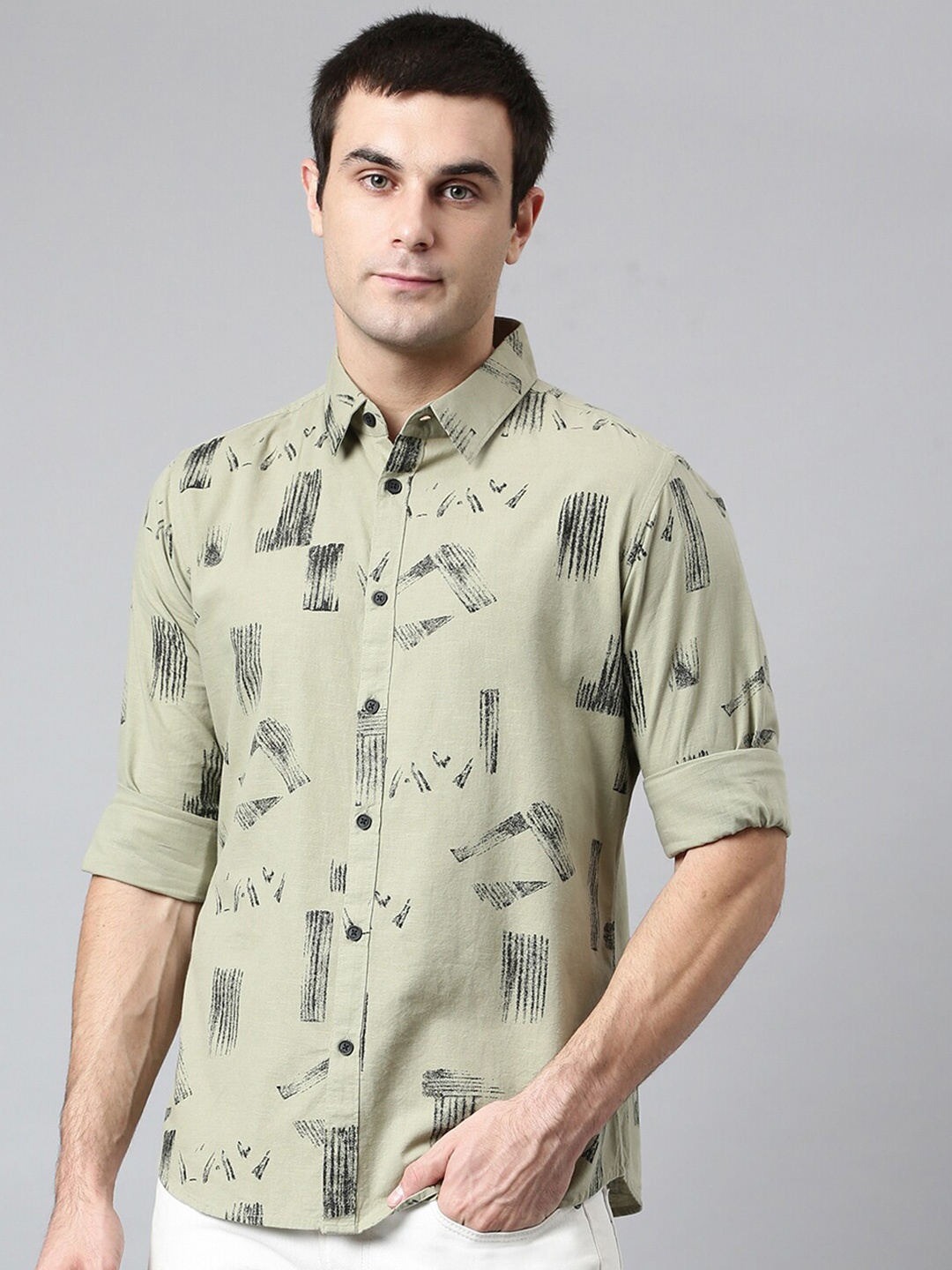 

Dennis Lingo Men Olive Green Comfort Slim Fit Printed Cotton Casual Shirt