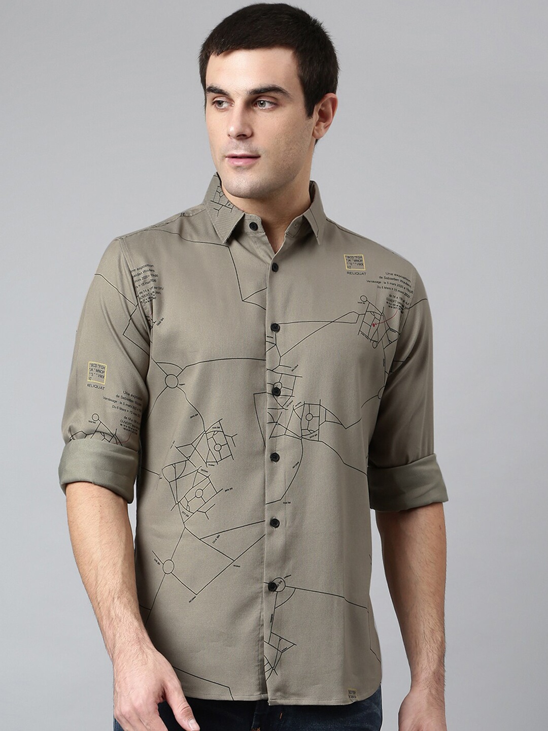 

Dennis Lingo Men Brown Comfort Slim Fit Printed Casual Shirt
