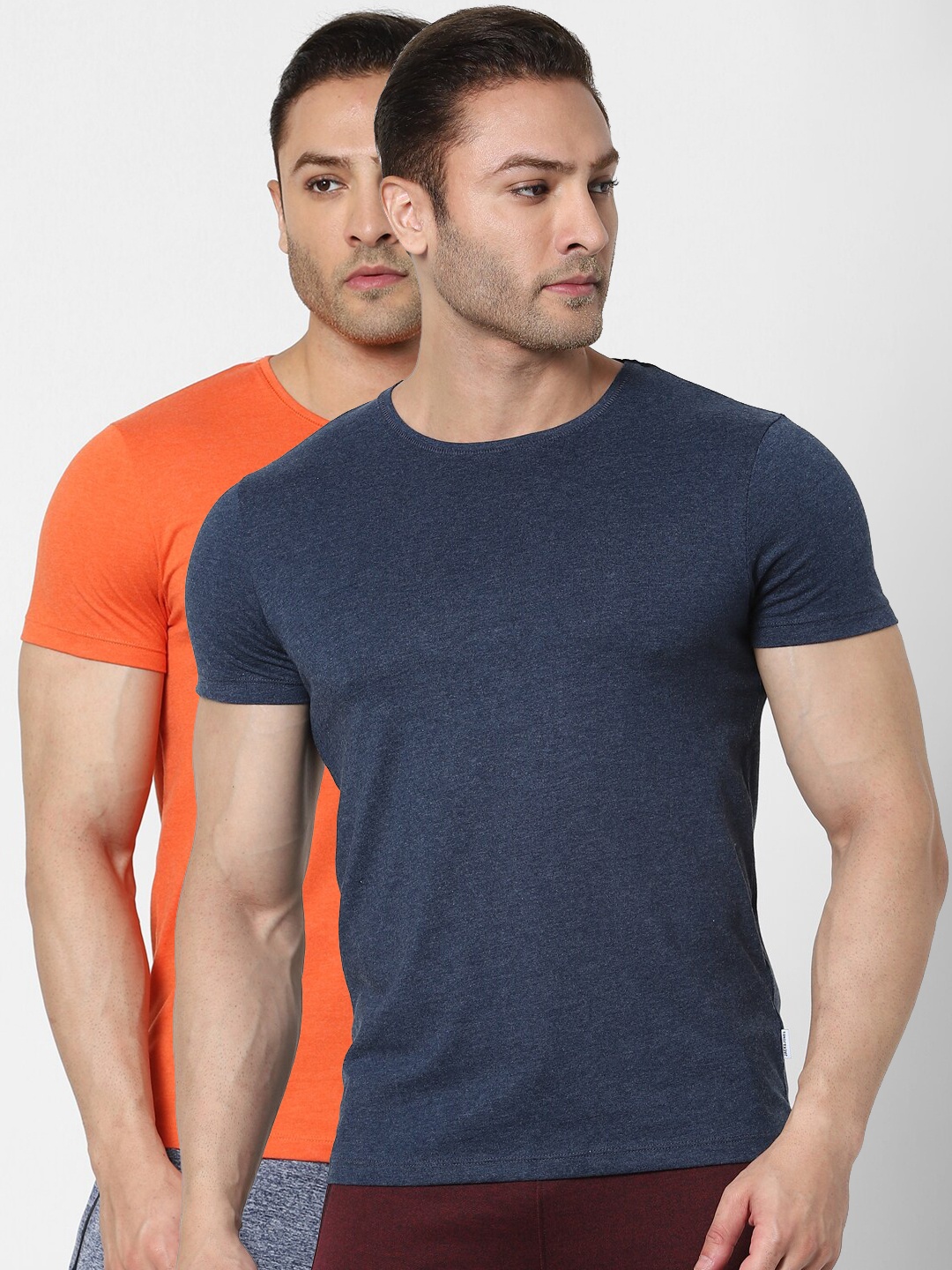 

Jack & Jones Men Pack Of 2 Solid Round Neck Lounge T-shirts, Orange