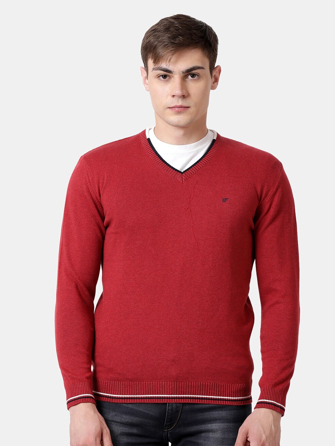

t-base Men Red & Black Solid Pullover