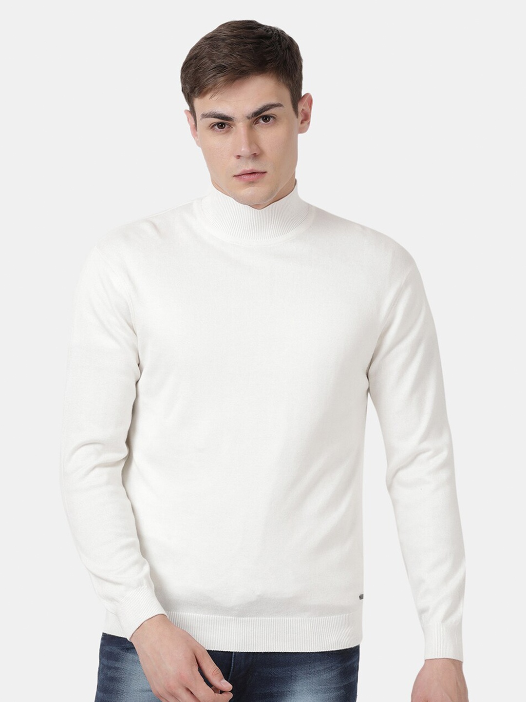 

t-base Men Solid White Pullover