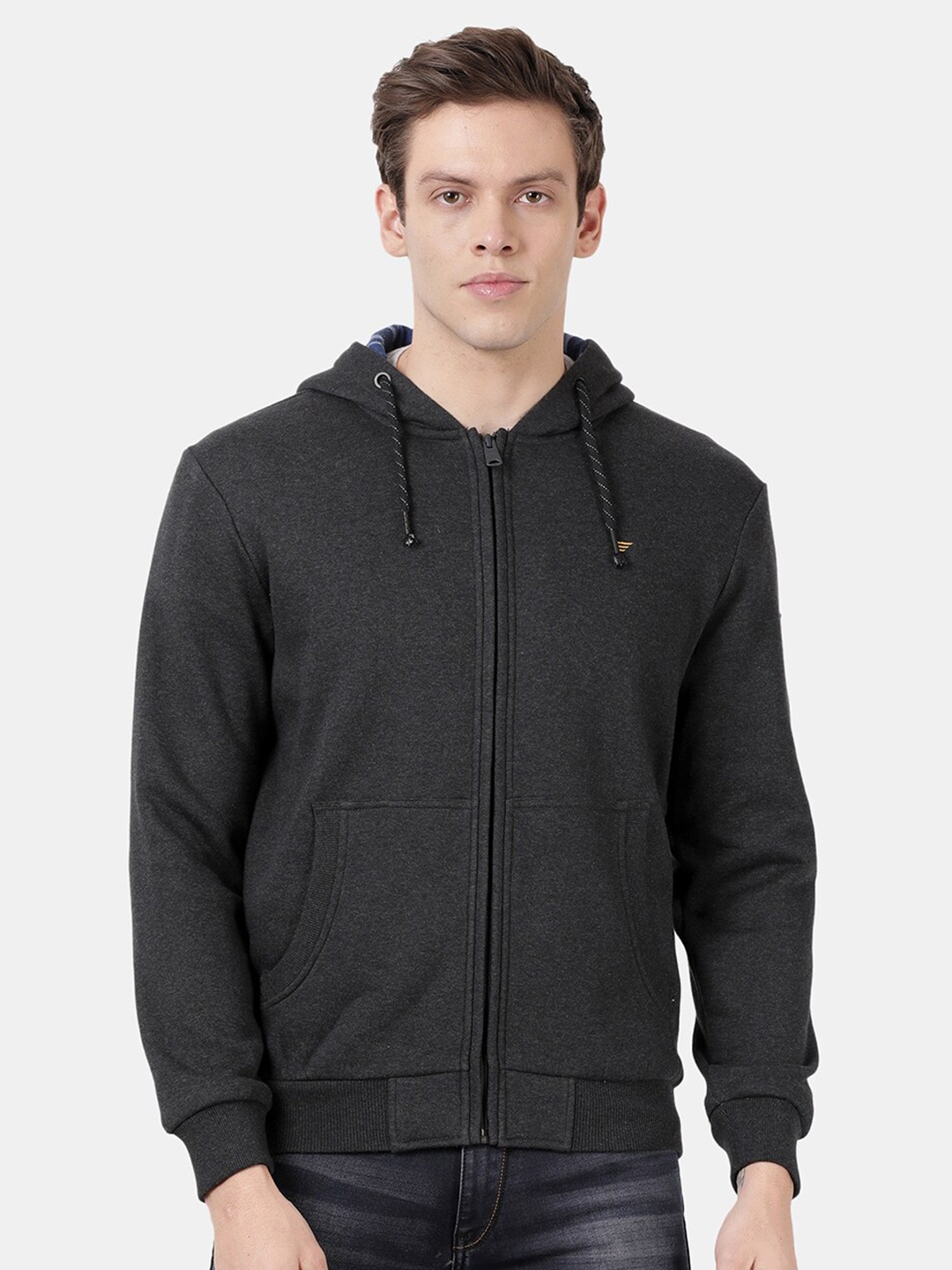 

t-base Men Black Hooded Sweatshirt