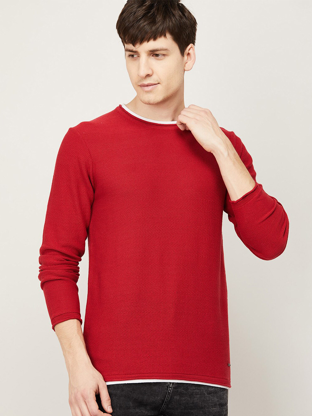 

Bossini Men Red V-Neck Pockets T-shirt