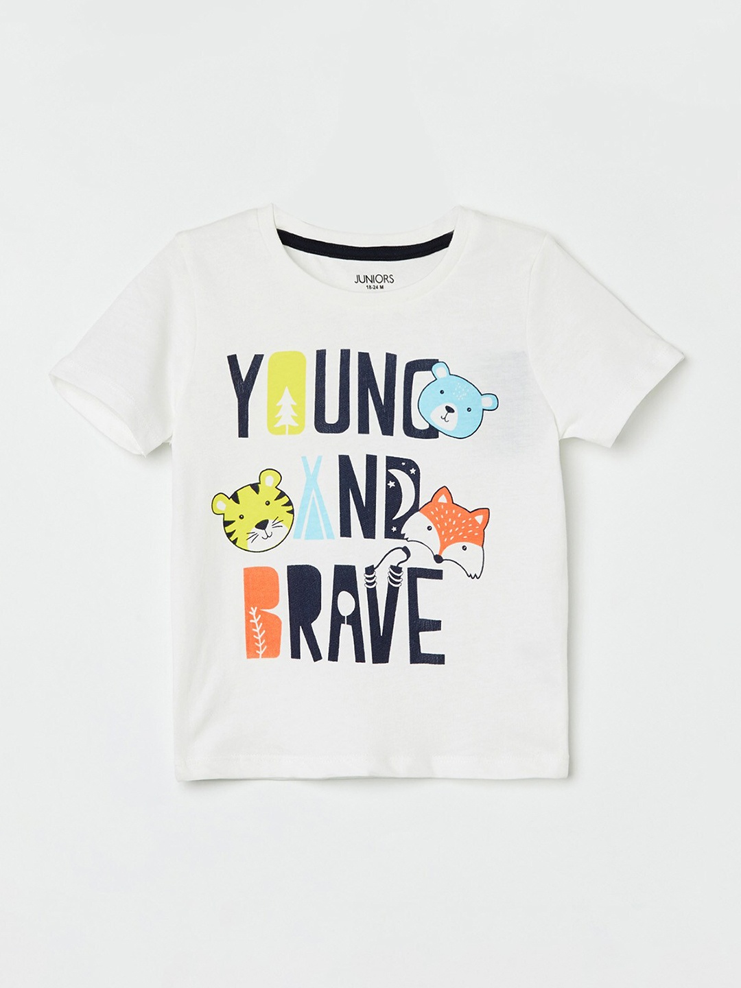 

Juniors by Lifestyle Boys White Typography Printed Applique T-shirt