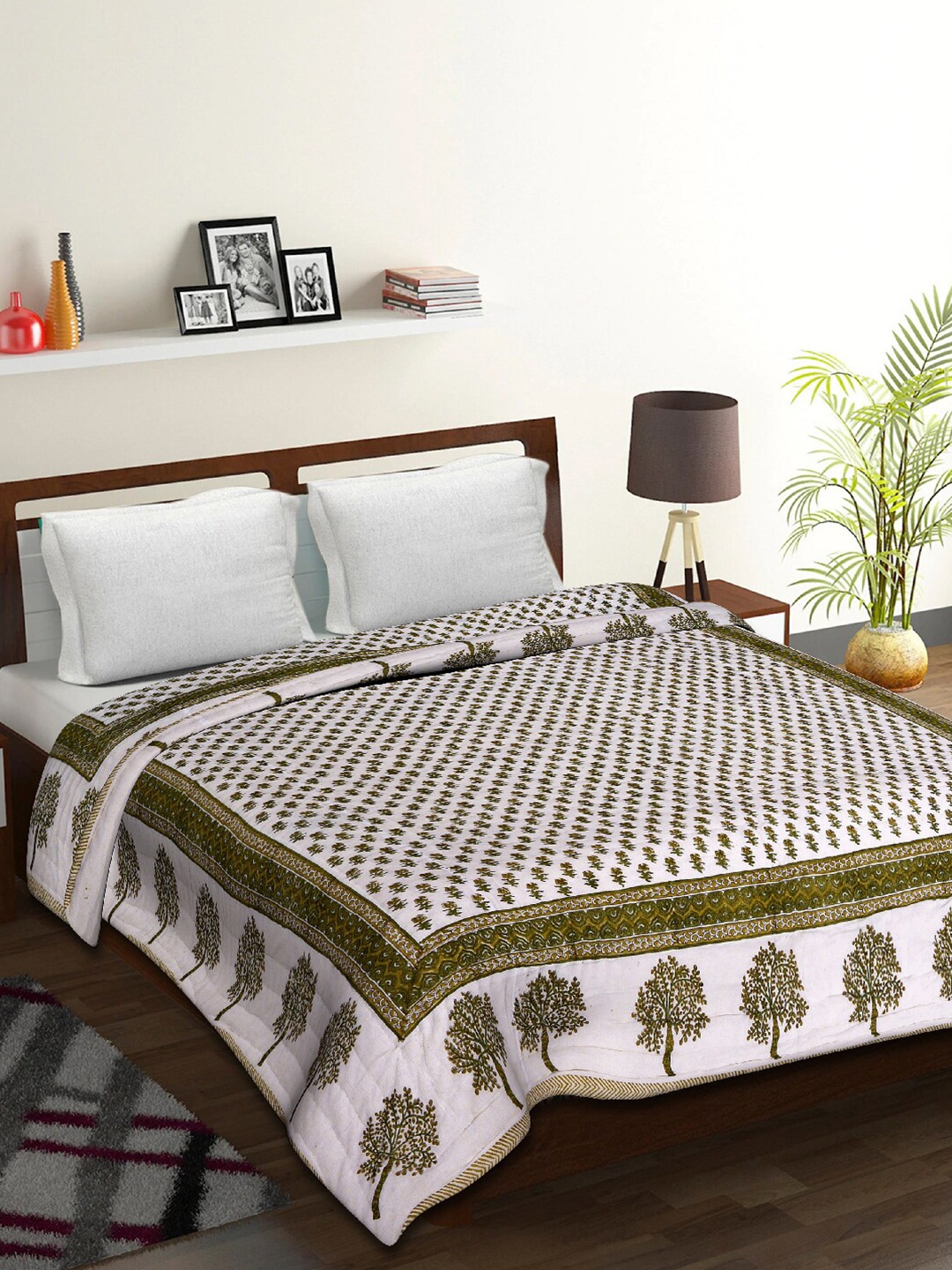 

Tistabene Unisex Off White & Green Floral Mild Winter 200 GSM King Double Bed Dohar