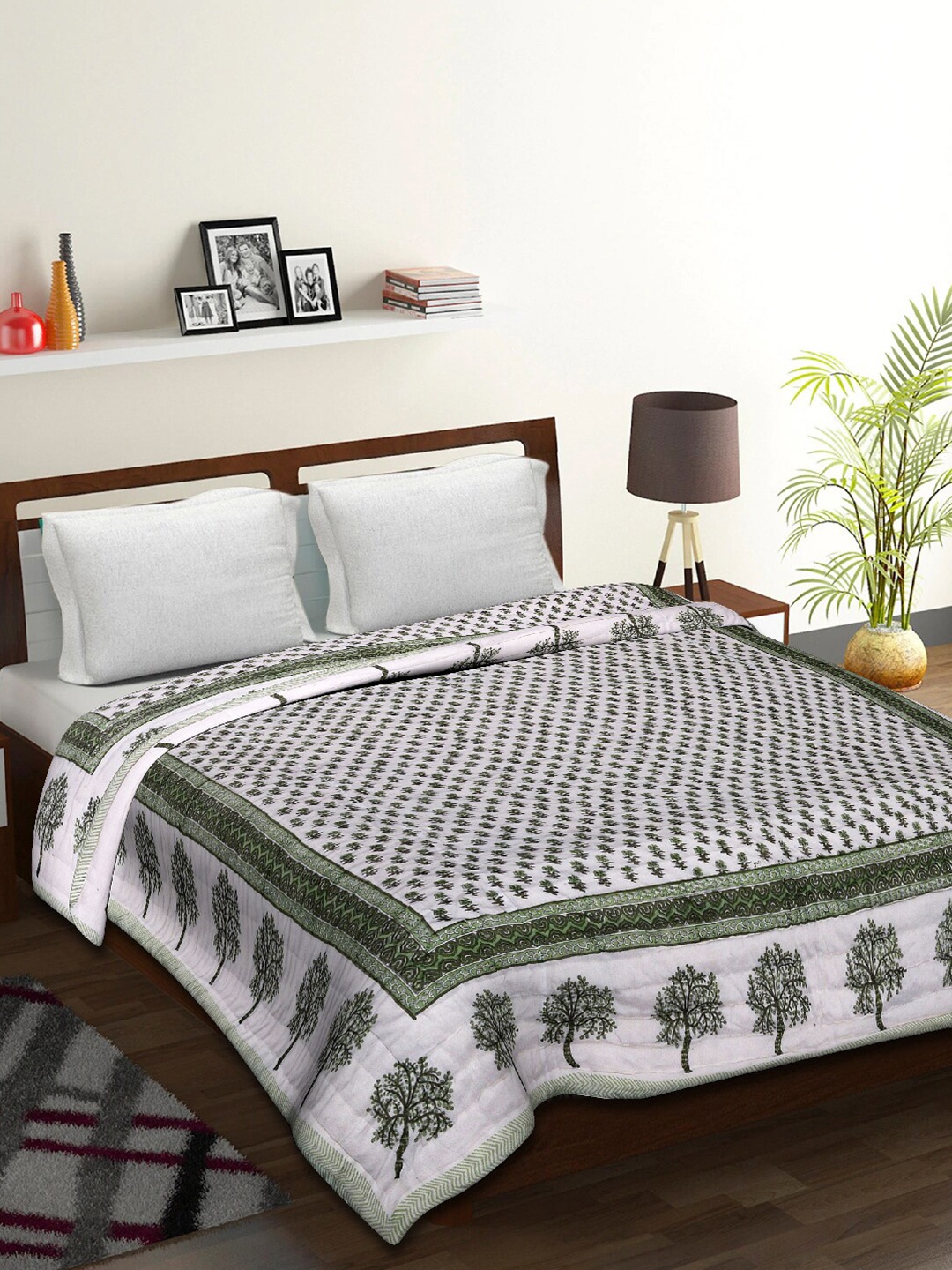 

Tistabene White & Green Ethnic Motifs Mild Winter Double Bed Quilt