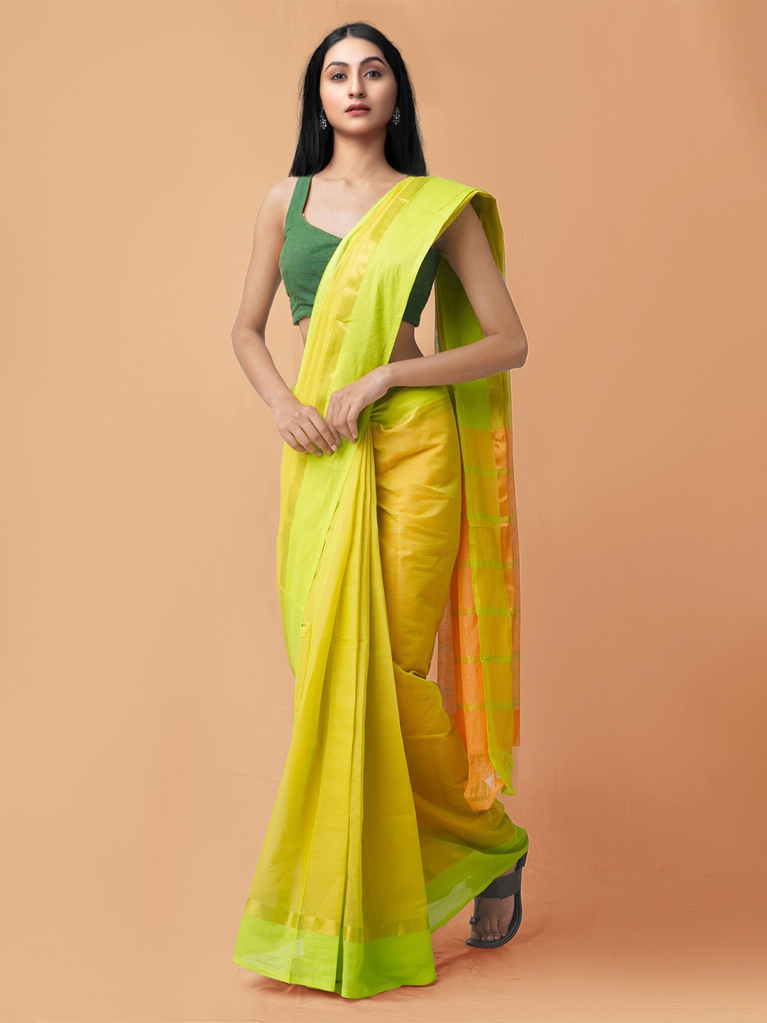 

Unnati Silks Green & Orange Woven Design Pure Cotton Mangalagiri Saree