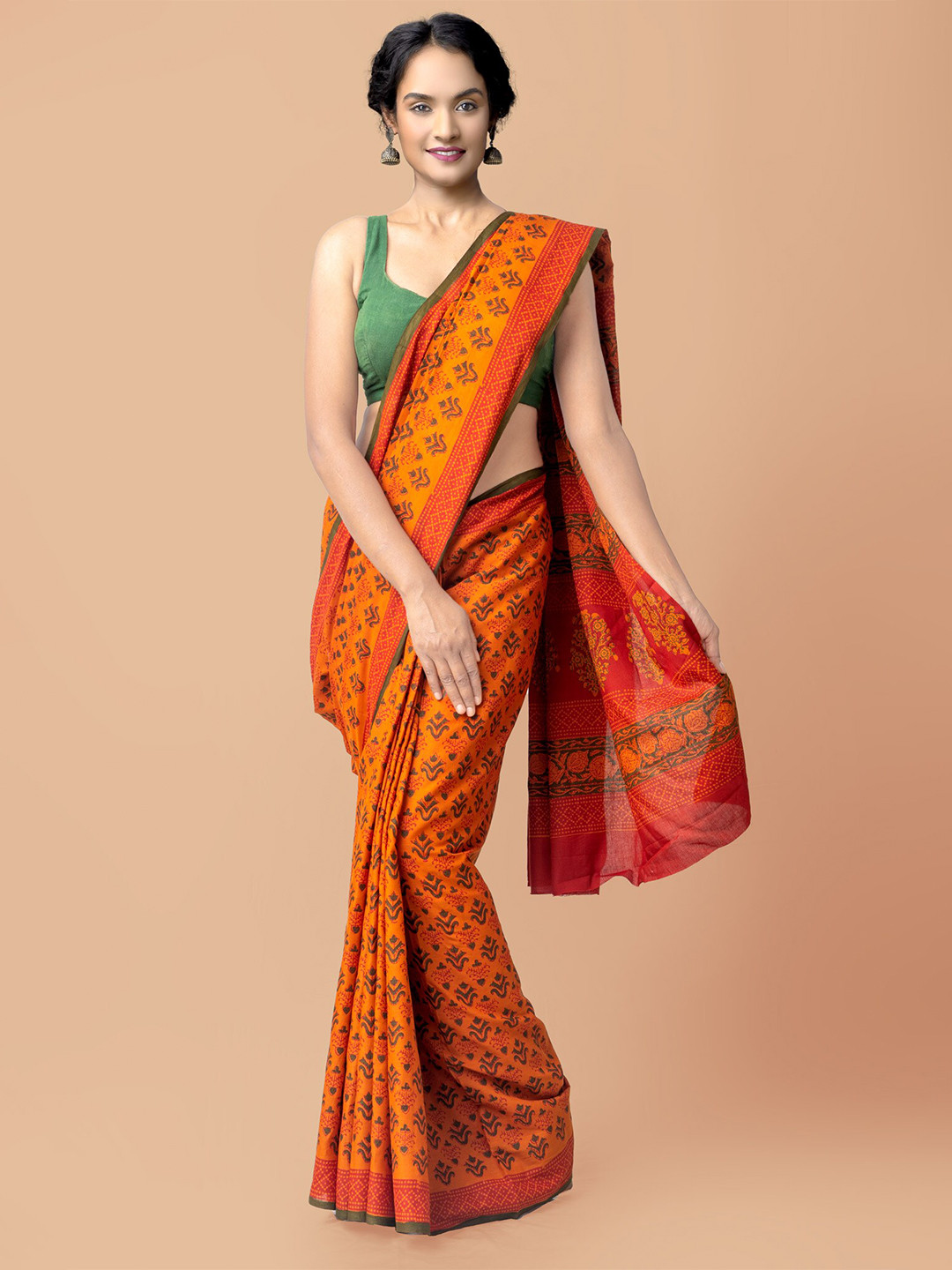 

Unnati Silks Red & Green Printed Pure Cotton Handloom Sustainable Block Print Saree