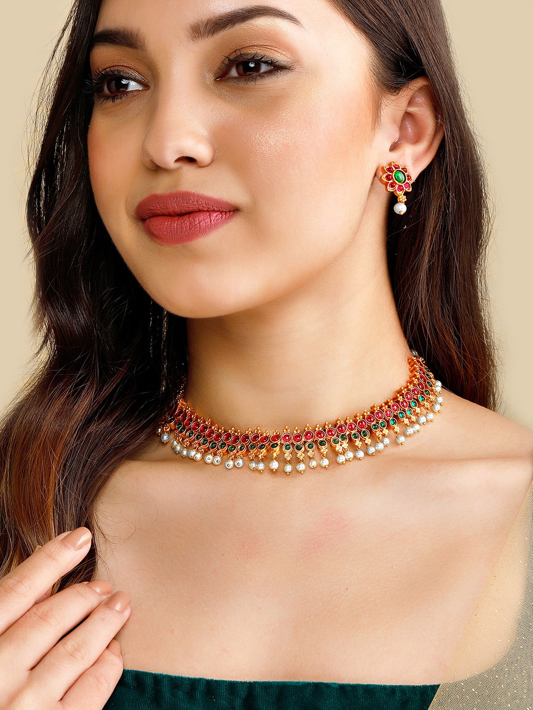 

Rubans Gold-Toned Red & Green Gold-Plated Pearl-Studded & Beaded Jewellery Set