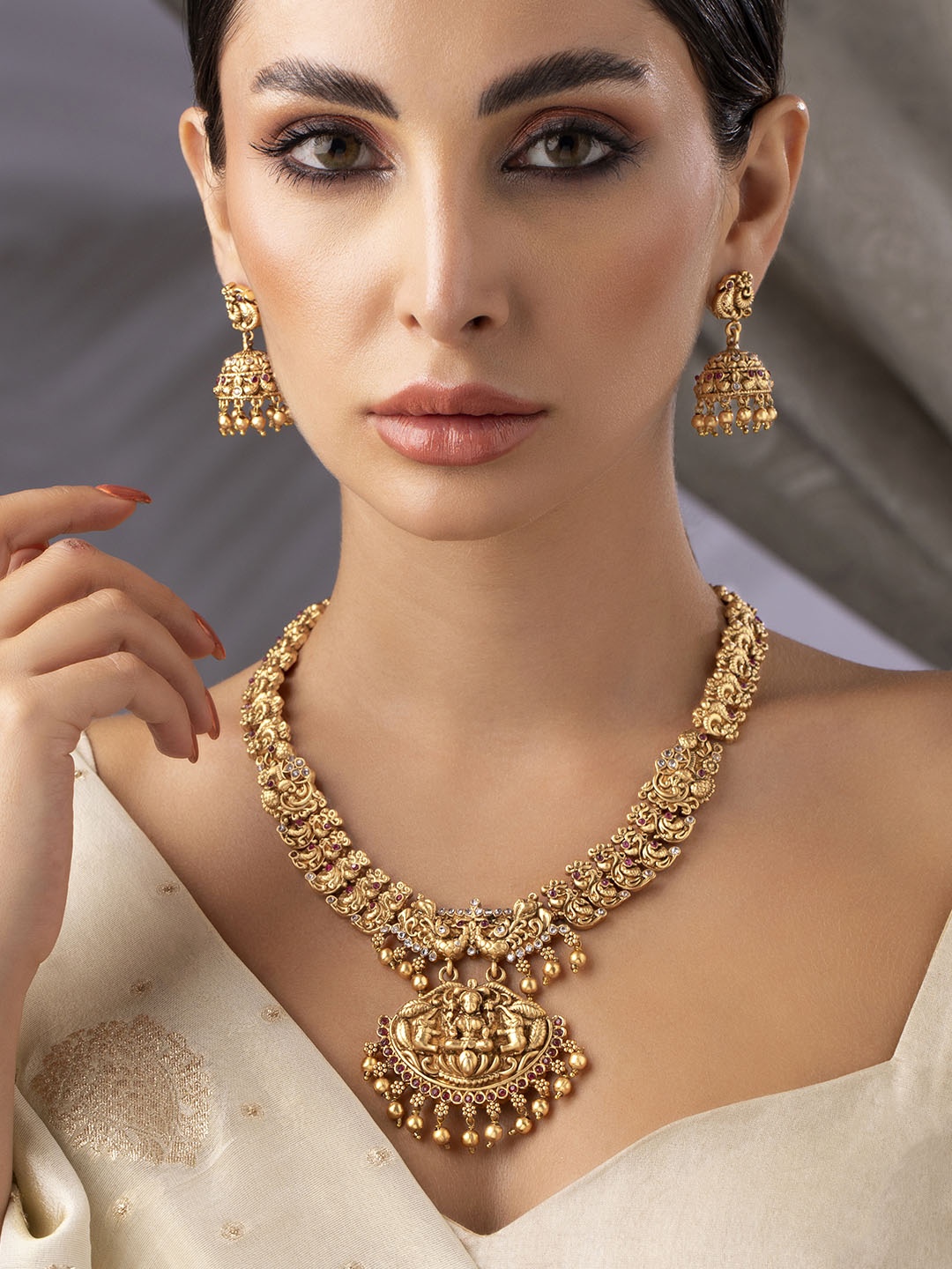 

Rubans Gold-Plated Stone Studded Goddess Laxmi Jewellery Set