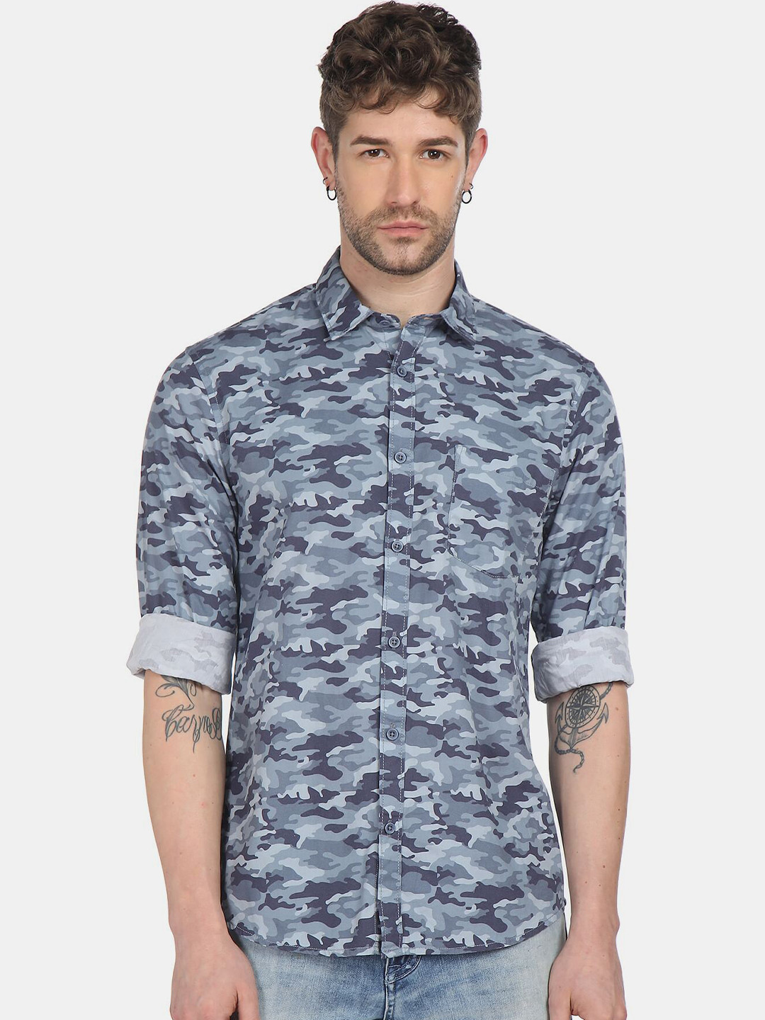 

Ruggers Men Blue Printed Casual Shirt