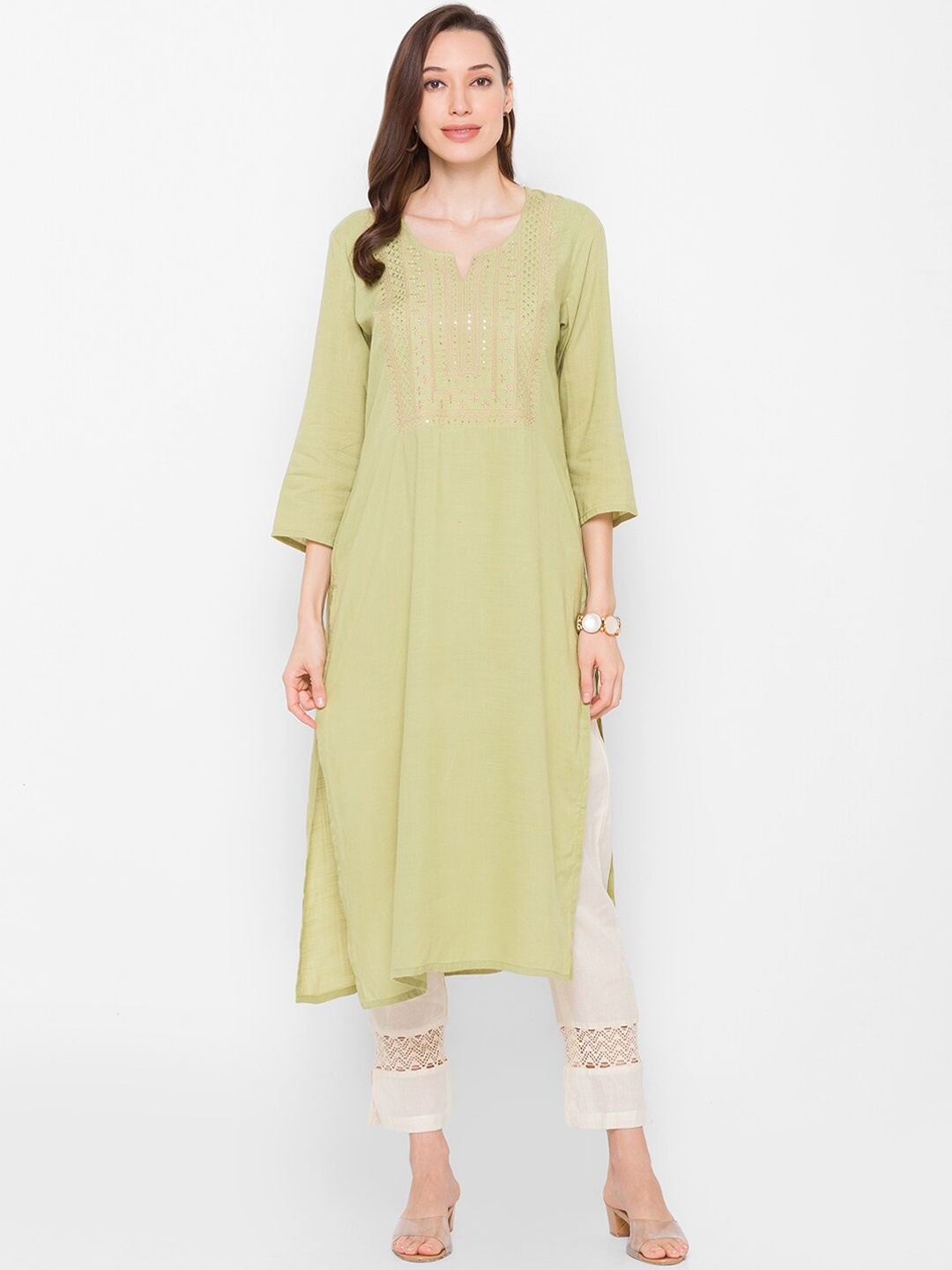 

Globus Women Green & Gold-Toned Ethnic Motifs Yoke Design Kurta