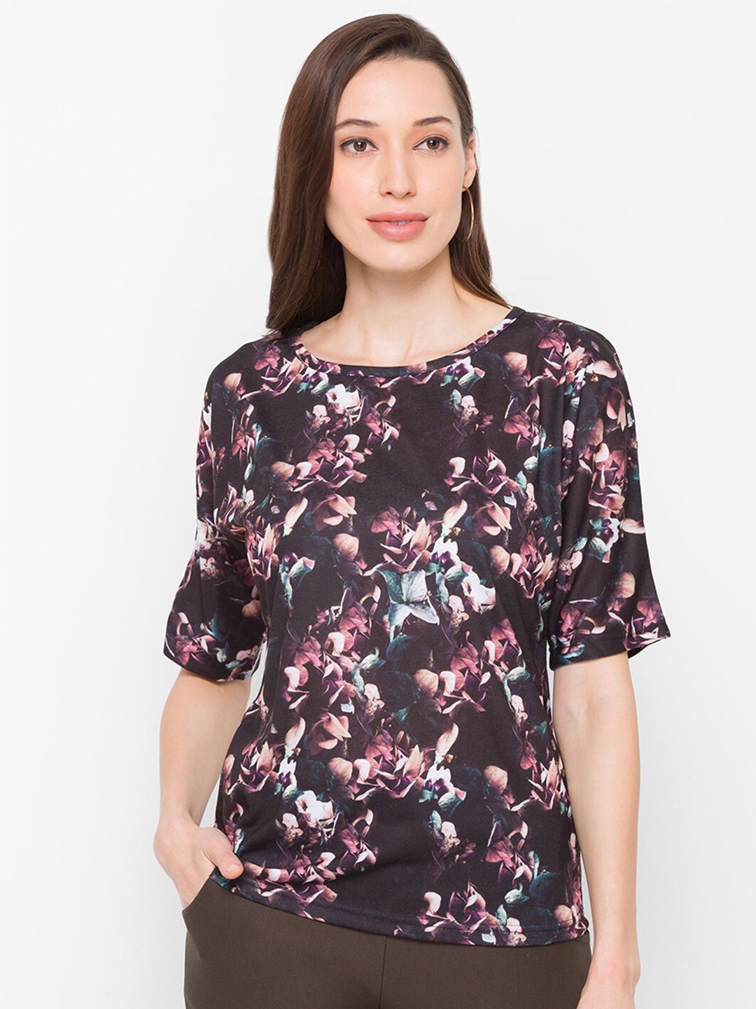 

Globus Women Black Floral Printed Extended Sleeves Pockets T-shirt