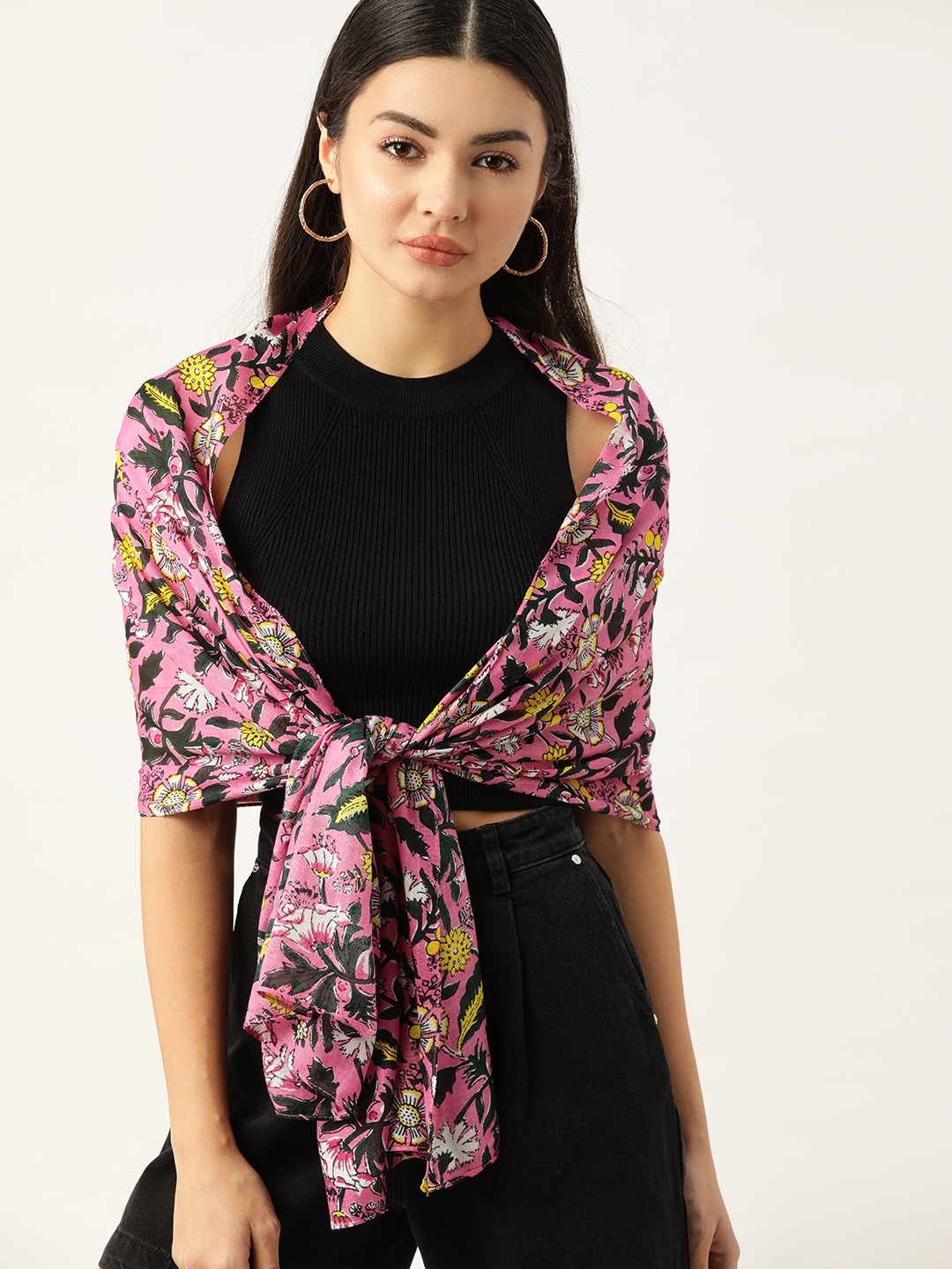 

DressBerry Women Pink & Green Floral Printed Scarf