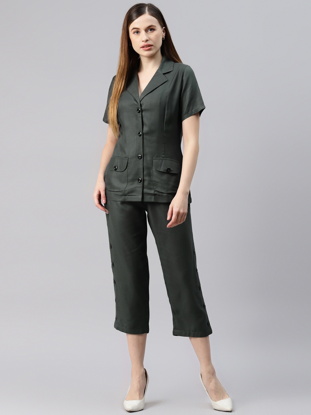 

Cottinfab Women Grey Solid Co-Ords