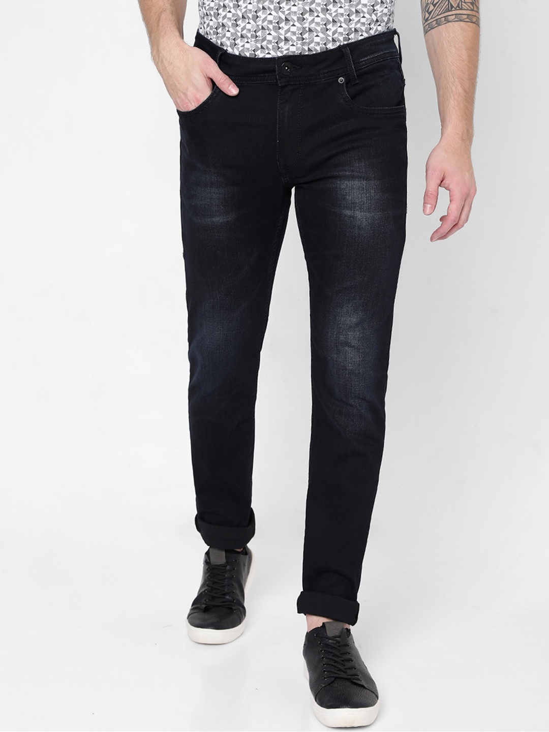 

Mufti Men Black Slim Fit Light Fade Stretchable Jeans