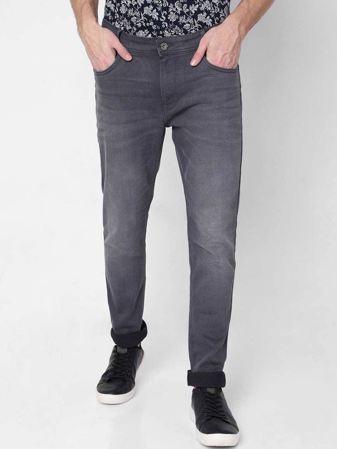 

Mufti Men Grey Slim Fit Light Fade Stretchable Jeans