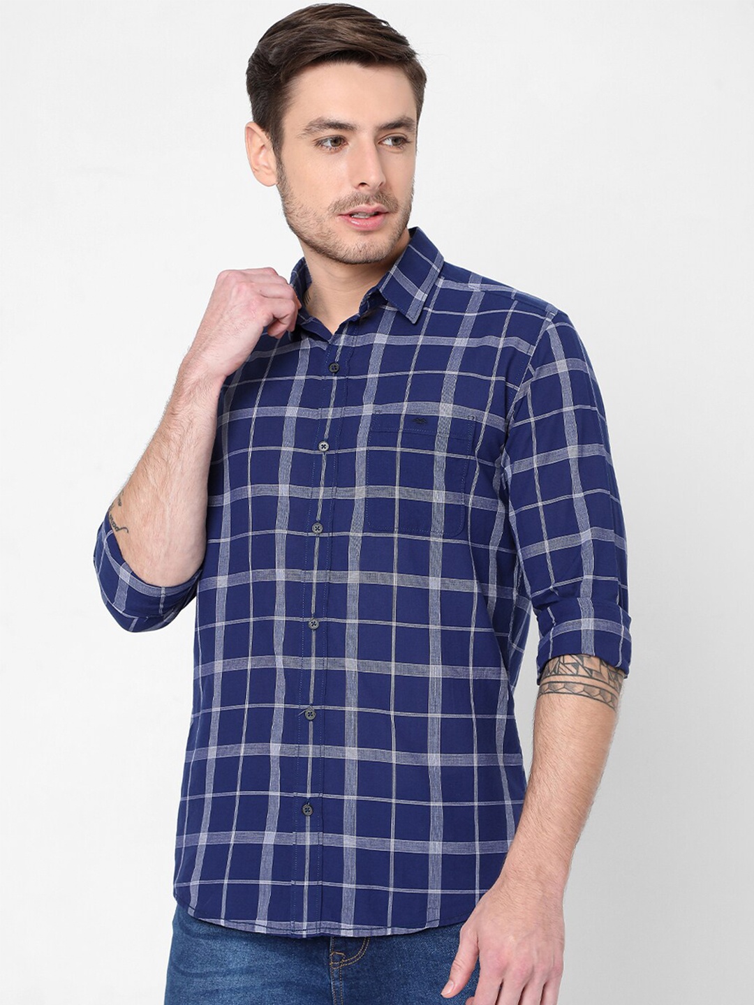 

Mufti Men Blue Slim Fit Windowpane Checks Checked Casual Shirt