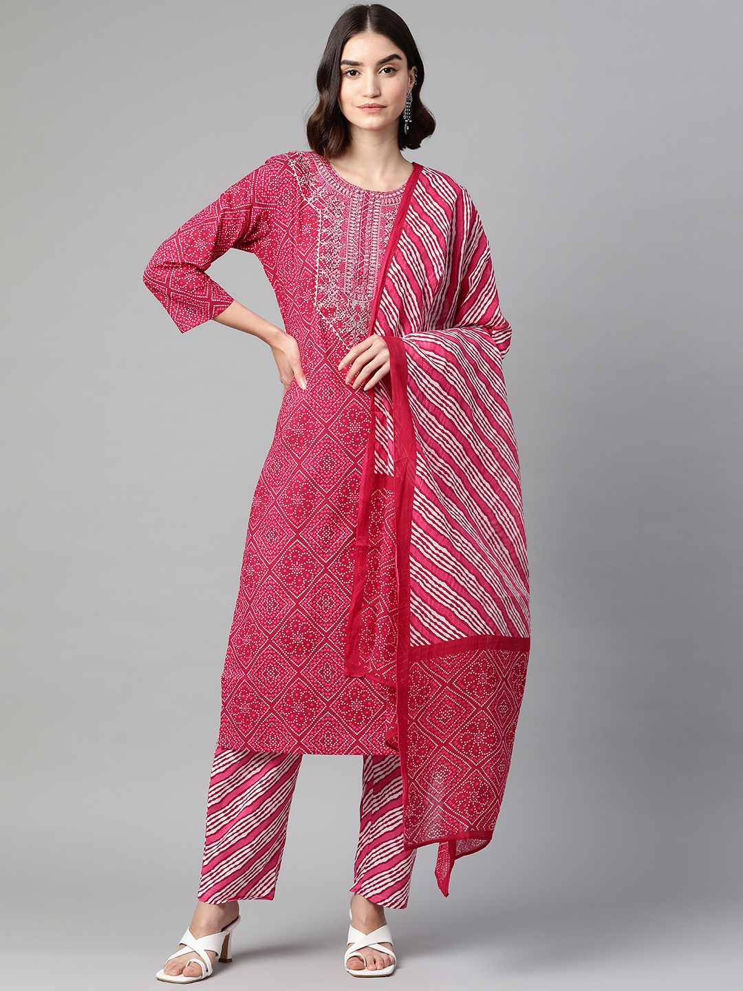 

Sasimo Women Pink Bandhani Colourblocked Gotta Patti Pure Cotton Kurta with Trousers & With Dupatta