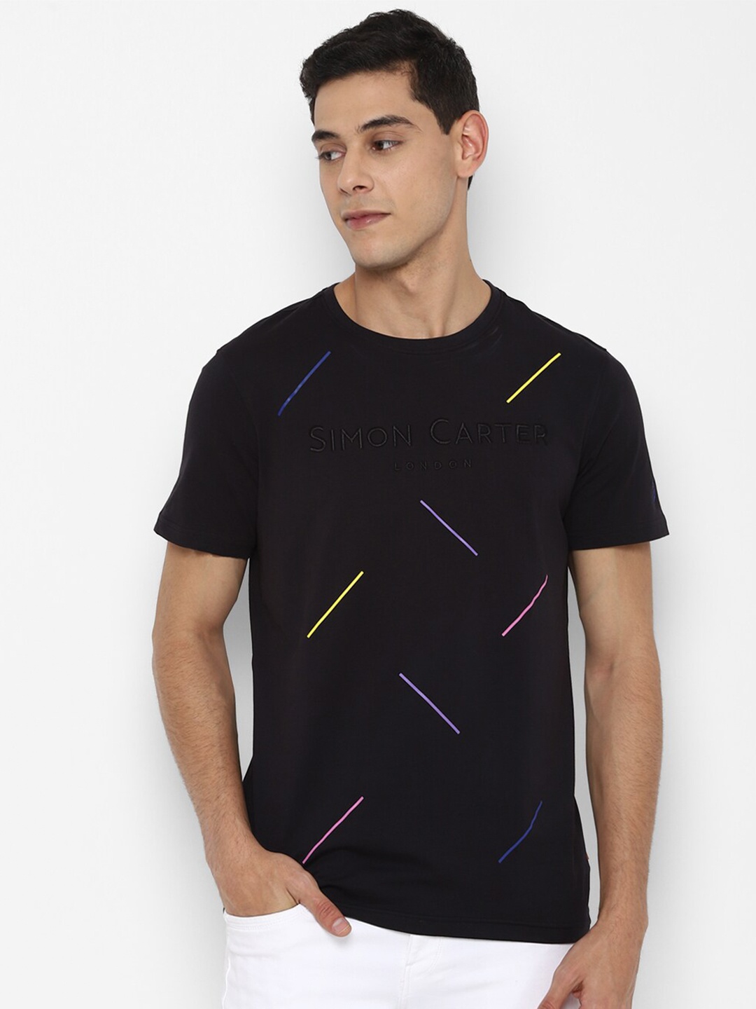 

SIMON CARTER LONDON Men Black Printed Slim Fit T-shirt