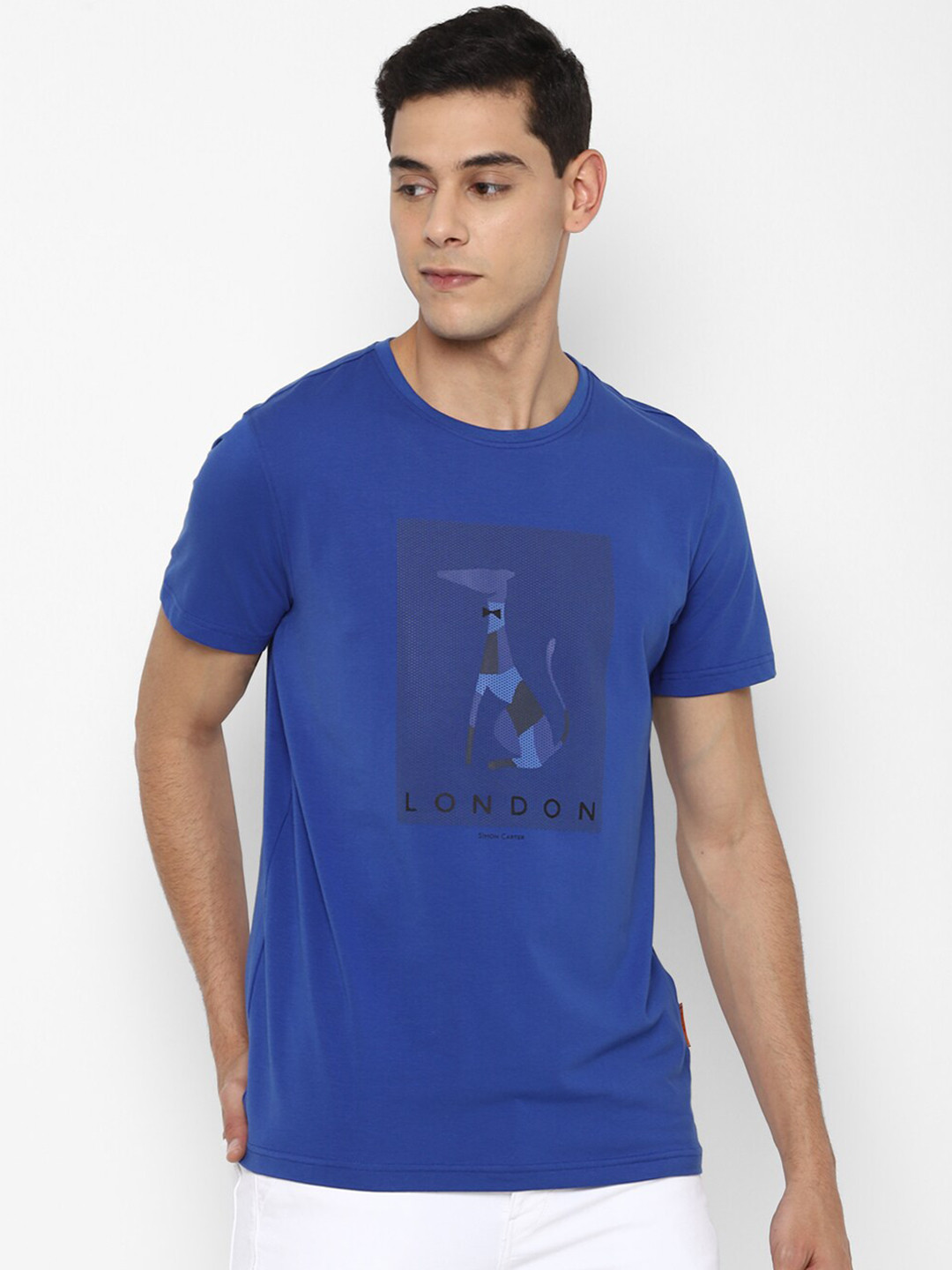 

SIMON CARTER LONDON Men Blue Typography Printed Applique Slim Fit T-shirt