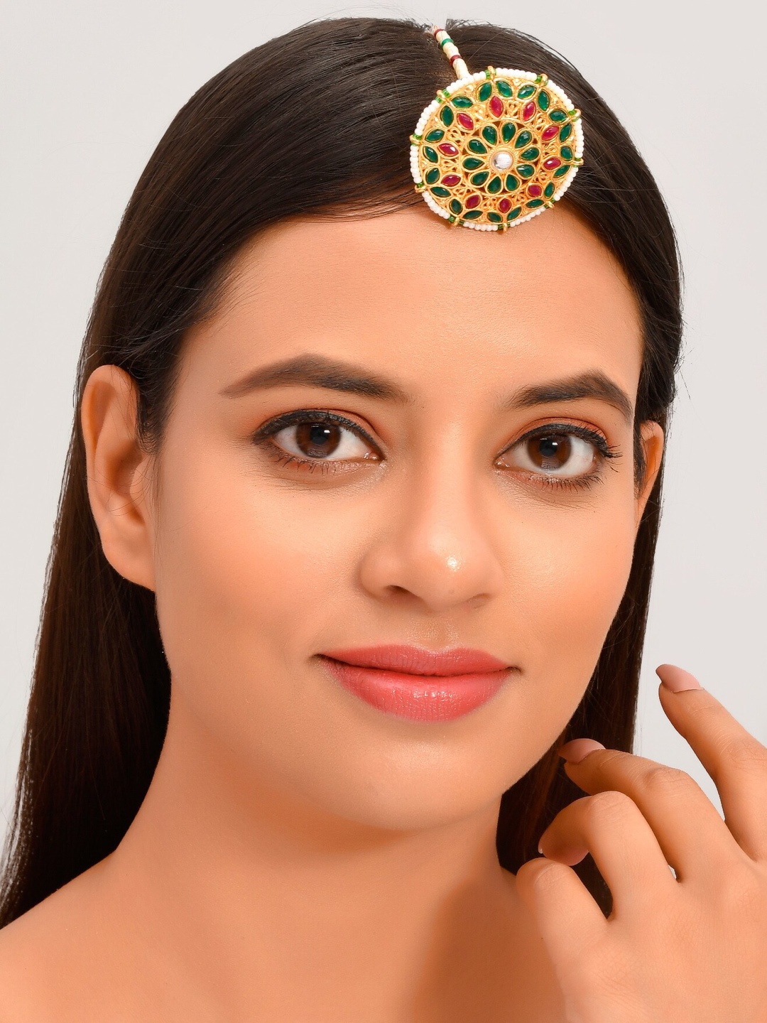 

Silvermerc Designs Gold-Plated Stone-Studded & Beaded Rajputi Borla Mangtikka