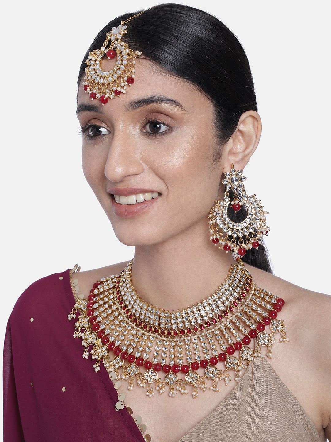 

Peora White Gold-Plated & Red Kundan-Studded Antique Jewellery Set with Maang Tika