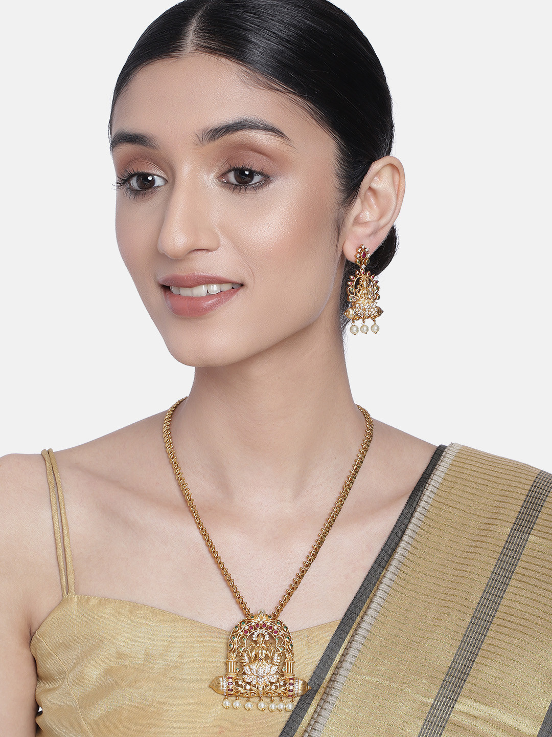

Peora Gold Plated South Indian Traditional Temple Pendant with Chain Earrings Jewellery