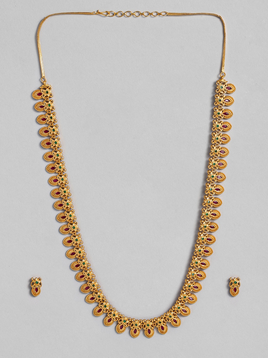 

Peora Gold-Toned South Indian Traditional Style Necklace Earring Jewellery Set
