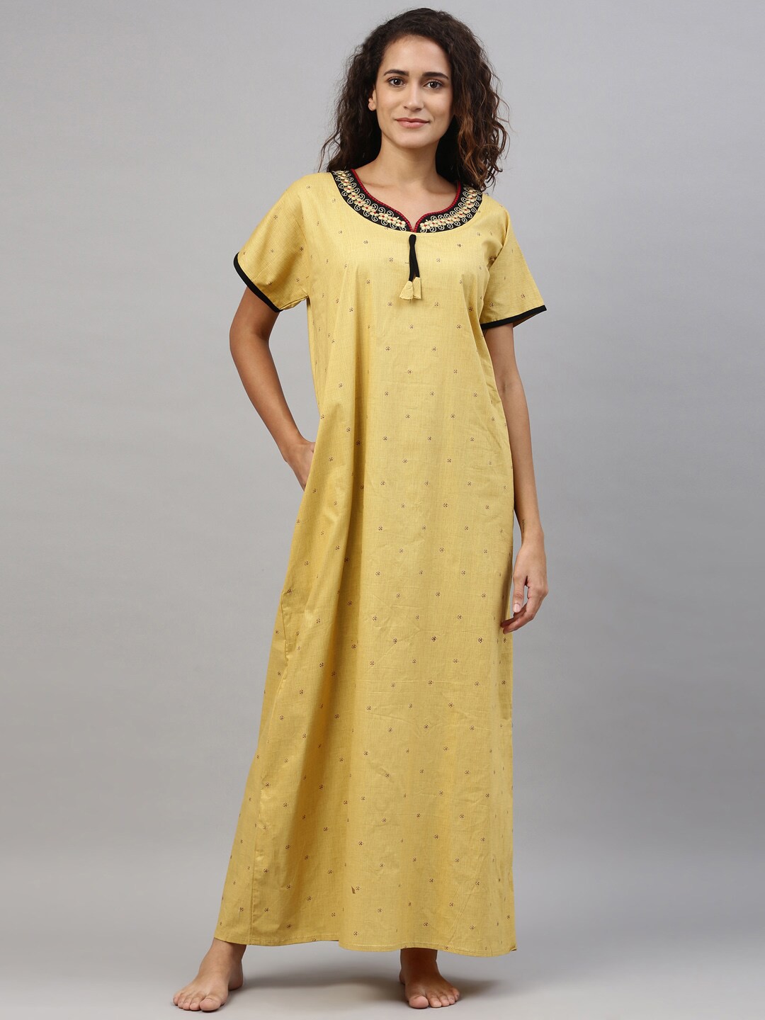 

TRUNDZ Women Yellow Ethnic Motifs Printed Organic Cotton Maxi Nightdress