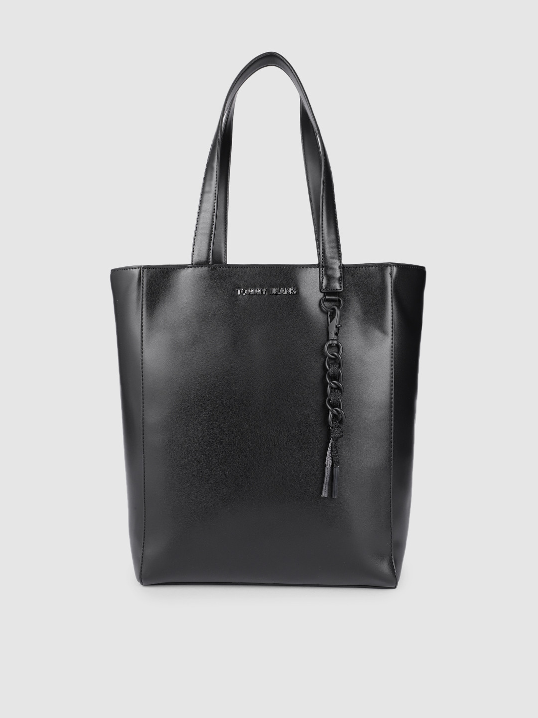 

Tommy Hilfiger Black Solid Shoulder Bag