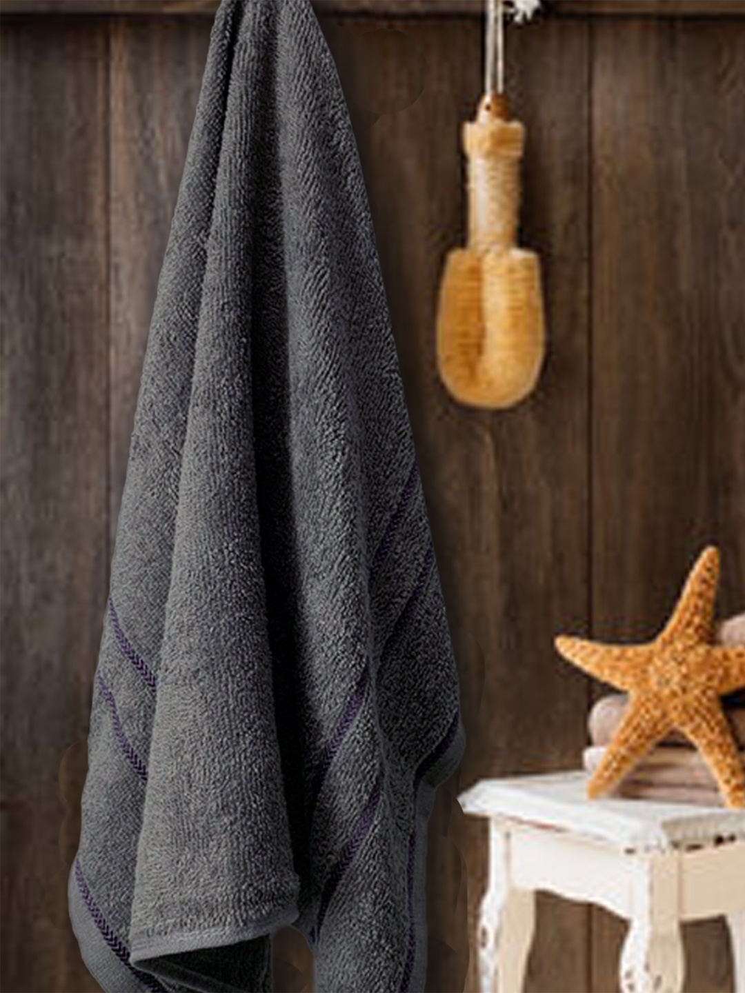 

Aura Grey Solid 380 GSM Super Absorbent Cotton Bath Towel