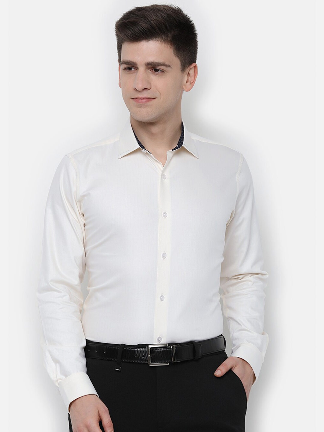 

Allen Solly Men White Slim Fit Formal Shirt