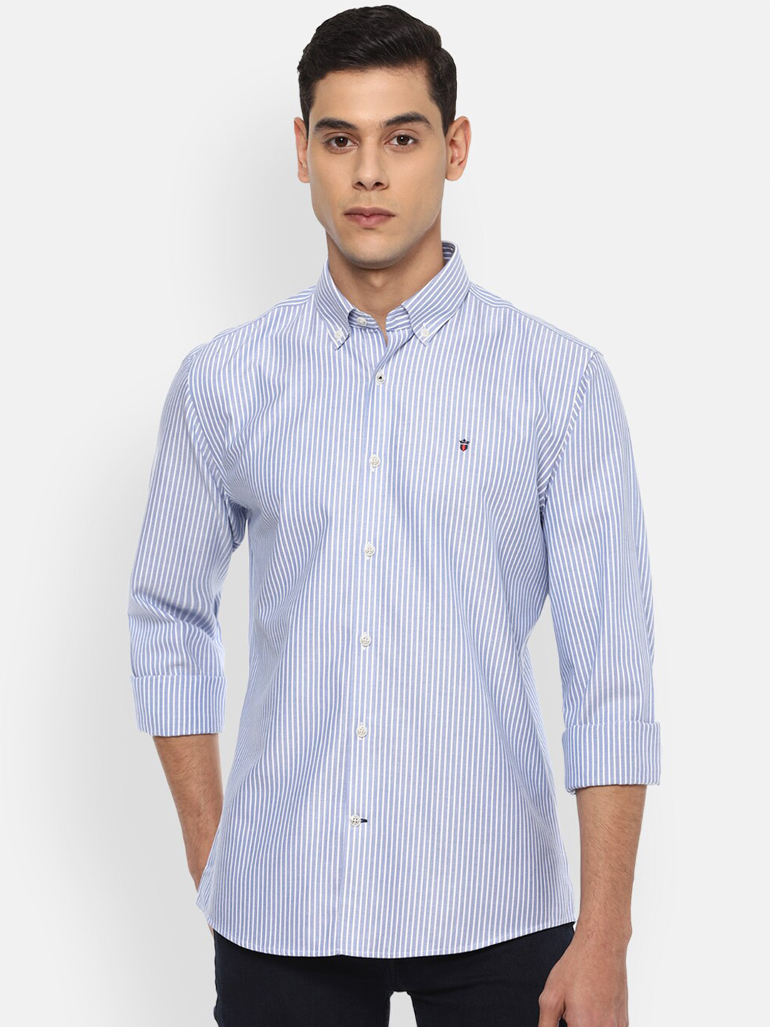 

Louis Philippe Sport Men Blue Slim Fit Striped Casual Shirt