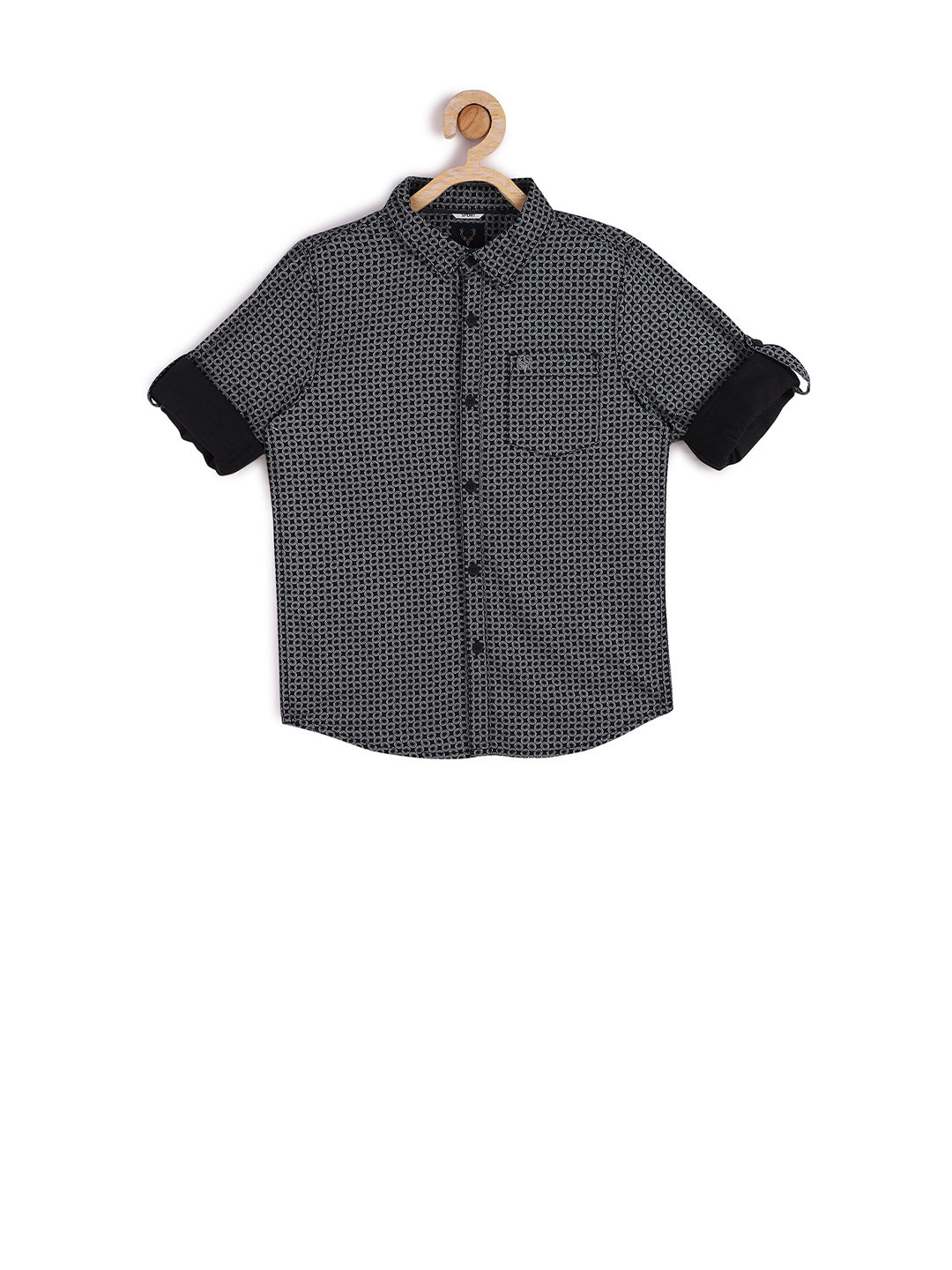 

Allen Solly Junior Boys Black & White Slim Fit Printed Pure Cotton Casual Shirt