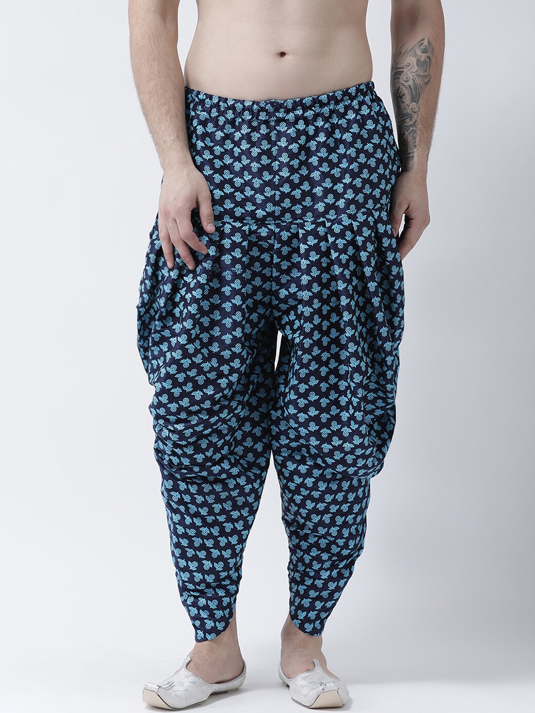 

DEYANN Men Navy Blue Printed Silk Dhoti Pants
