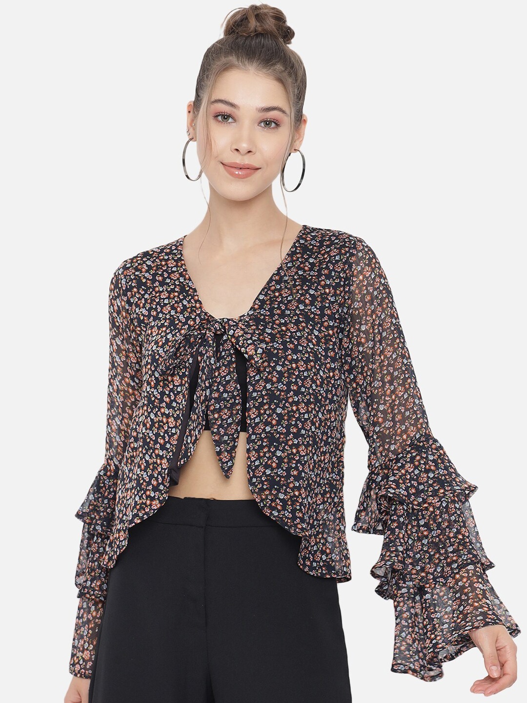 

Trend Arrest Women Black & Grey Printed Tie-Up Shrug