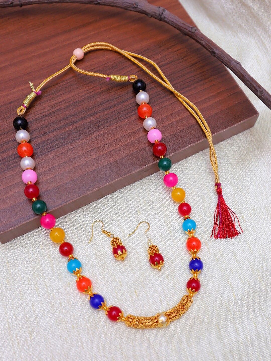 Crunchy Fashion Gold-Plated Blue & Red Pearl Beaded Jewellery Set