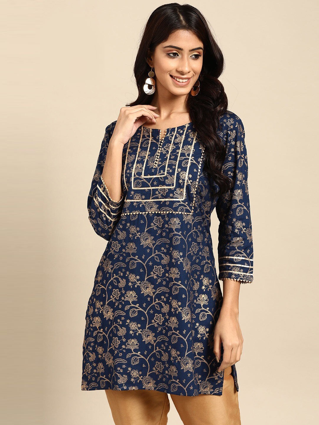 

RANGMAYEE Women Blue & Gold-Coloured Sanganeri Block Printed Straight Kurti