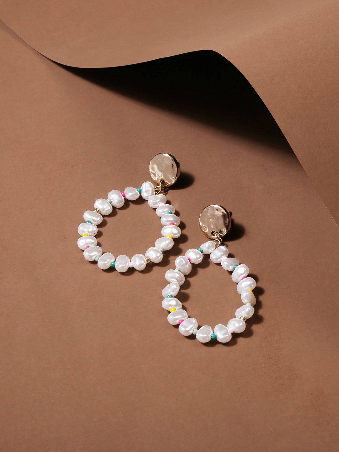

Lilly & sparkle Gold-Toned & White Circular Drop Earrings